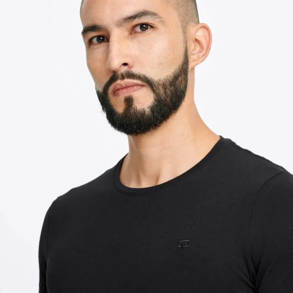 Camiseta Casual Estilo Urbano - Imagen 3