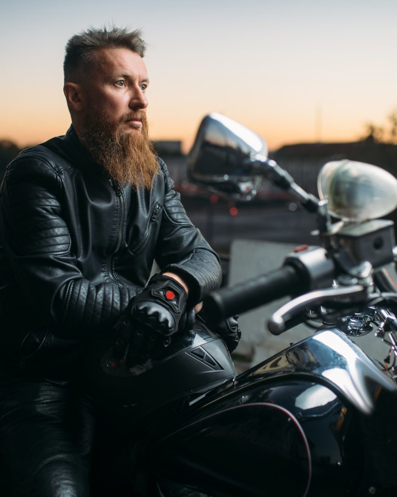 biker-poses-on-a-motorcycle-in-city-on-sunset.jpg biker-poses-on-a-motorcycle-in-city-on-sunset.jpg
